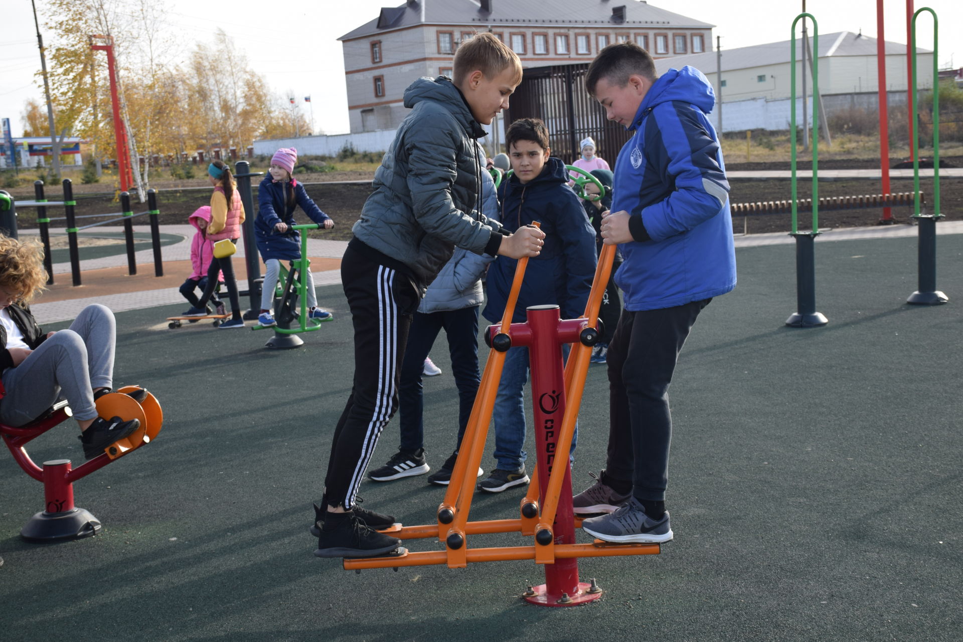 В Нурлате торжественно открылся спортивный парк имени прославленного футболиста Галимзяна Хусаинова