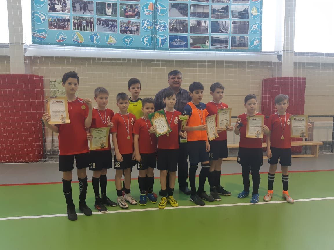 Юные футболисты Нурлата одержали победу в межрайонном турнире