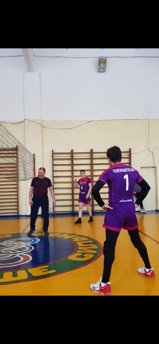 Звезда эстрады Ришат Тухватуллин в Нурлате играл в волейбол