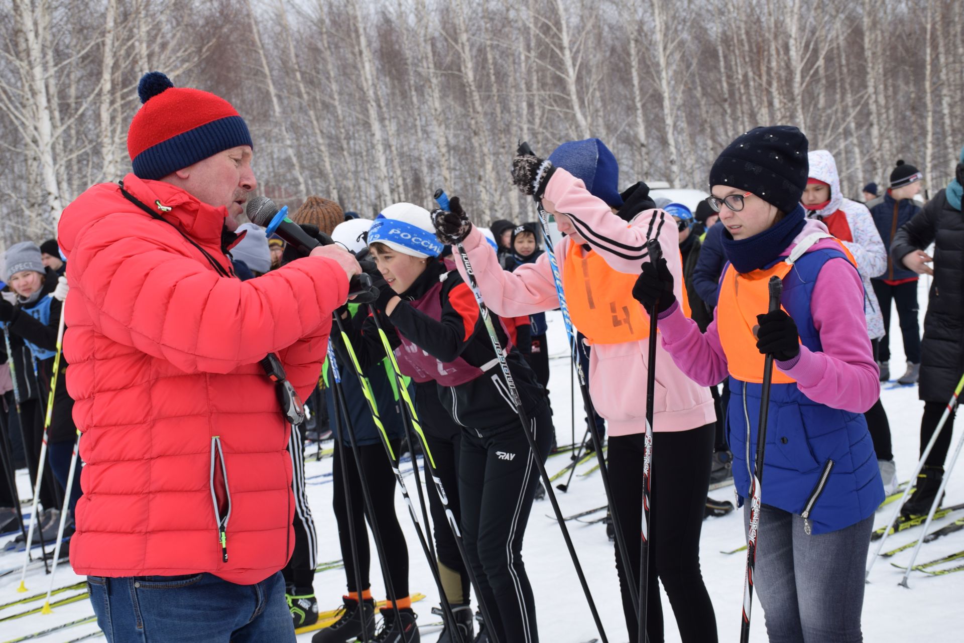 В Нурлате прошли лыжные соревнования на кубок управления образования района