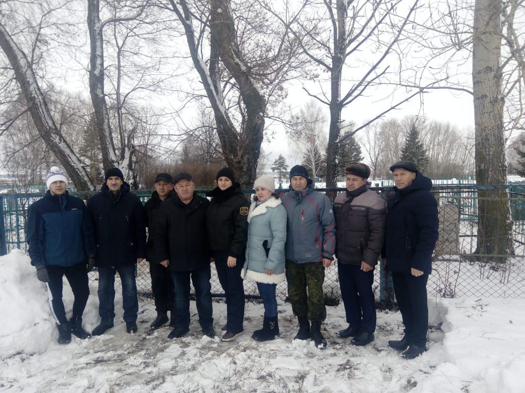 Нурлатские активисты приняли участие в патриотической акции «Вахта памяти»