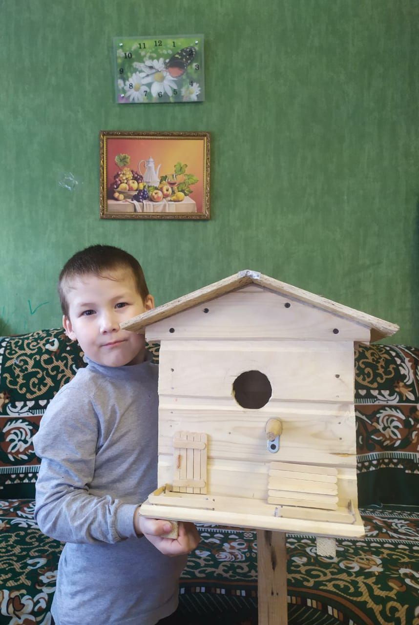 Воспитанник детского сада «Радуга» села Тюрнясево принимает участие в онлайн-фотоконкурсе скворечников