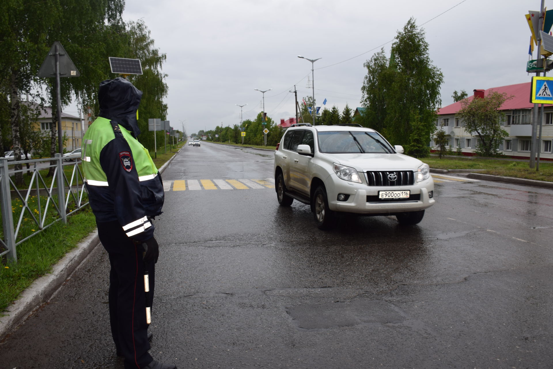 На автодороге Кузайкино-Нурлат водитель автомобиля «Мерседес Бенц» &nbsp;совершил наезд на пешехода