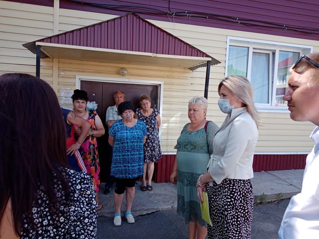 Людмила Рыбакова встретилась с нурлатскими избирателями