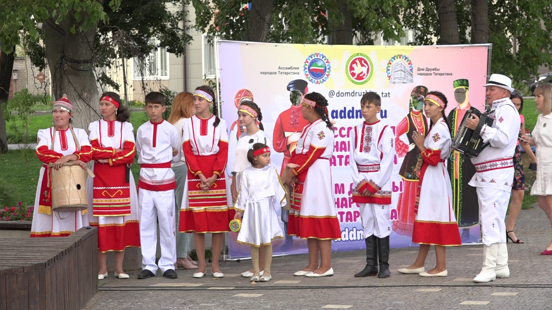 В Нурлате прошел концерт с участием солистов и коллективов ассамблеи Дома дружбы народов Татарстана