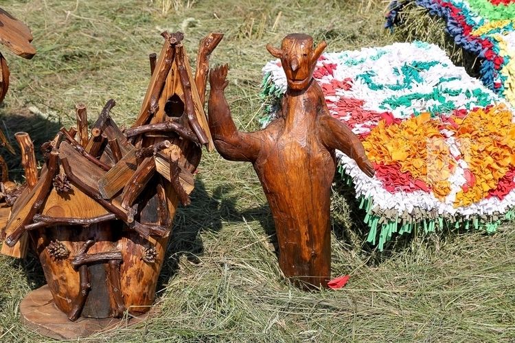 Традицион мәдәниятне үстерү үзәге онлайн Сабантуй уңаеннан флешмоб башлады