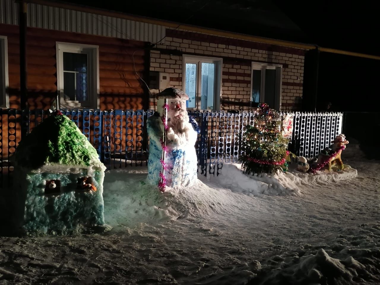 В Кичкальне подвели итоги конкурса на лучшее новогоднее оформление придомовых территорий