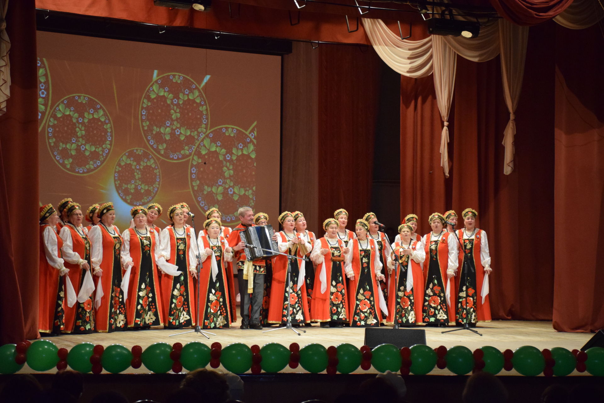В Нурлате Год родных языков и народного единства стартовал с большого праздничного мероприятия