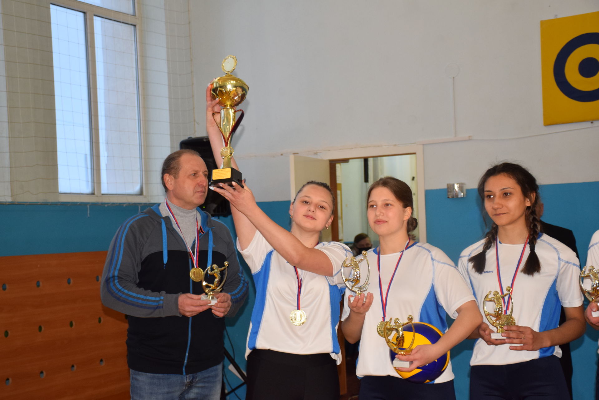 Стали известны победители турнира по волейболу на призы Главы района