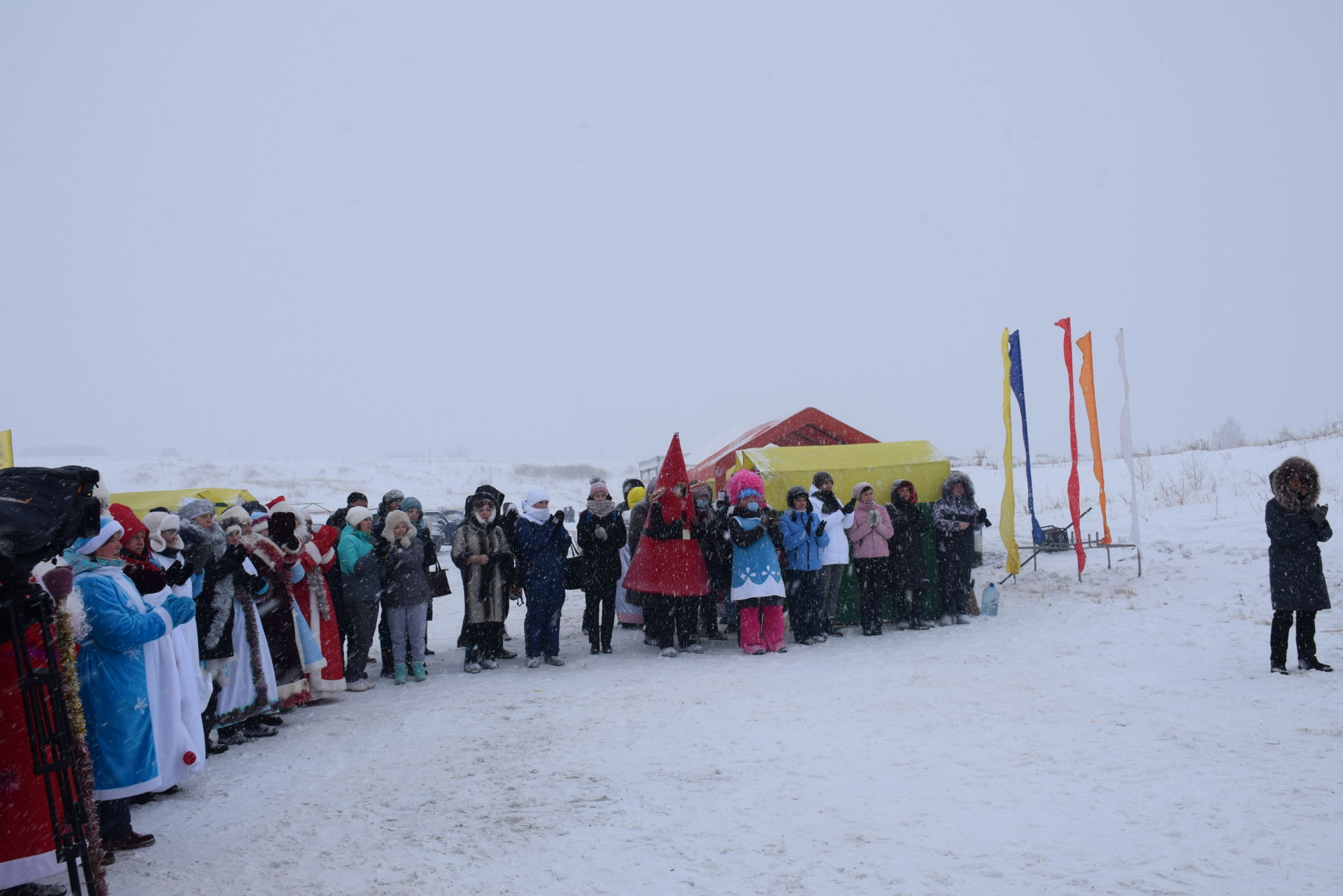 В Нурлате проходит первый фестиваль-соревнование по зимней рыбалке