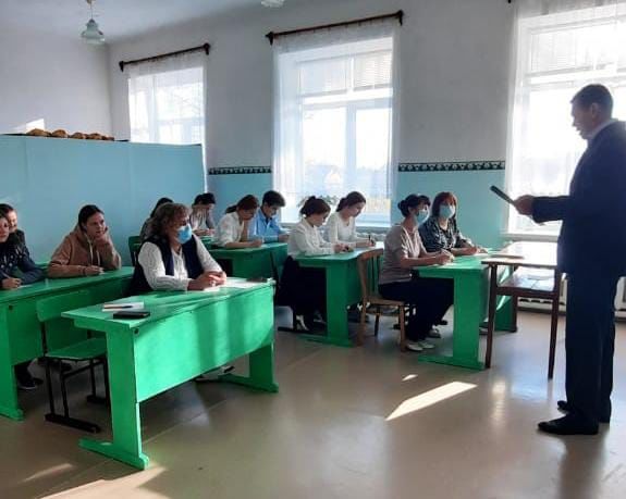 В образовательных учреждениях Нурлатского района написали диктант по чувашскому языку
