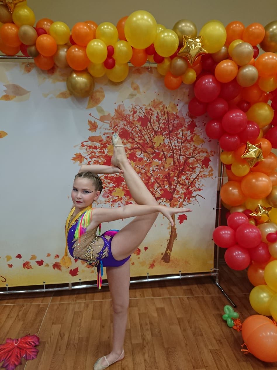 Нурлатские гимнастки украсили «Краски осени»