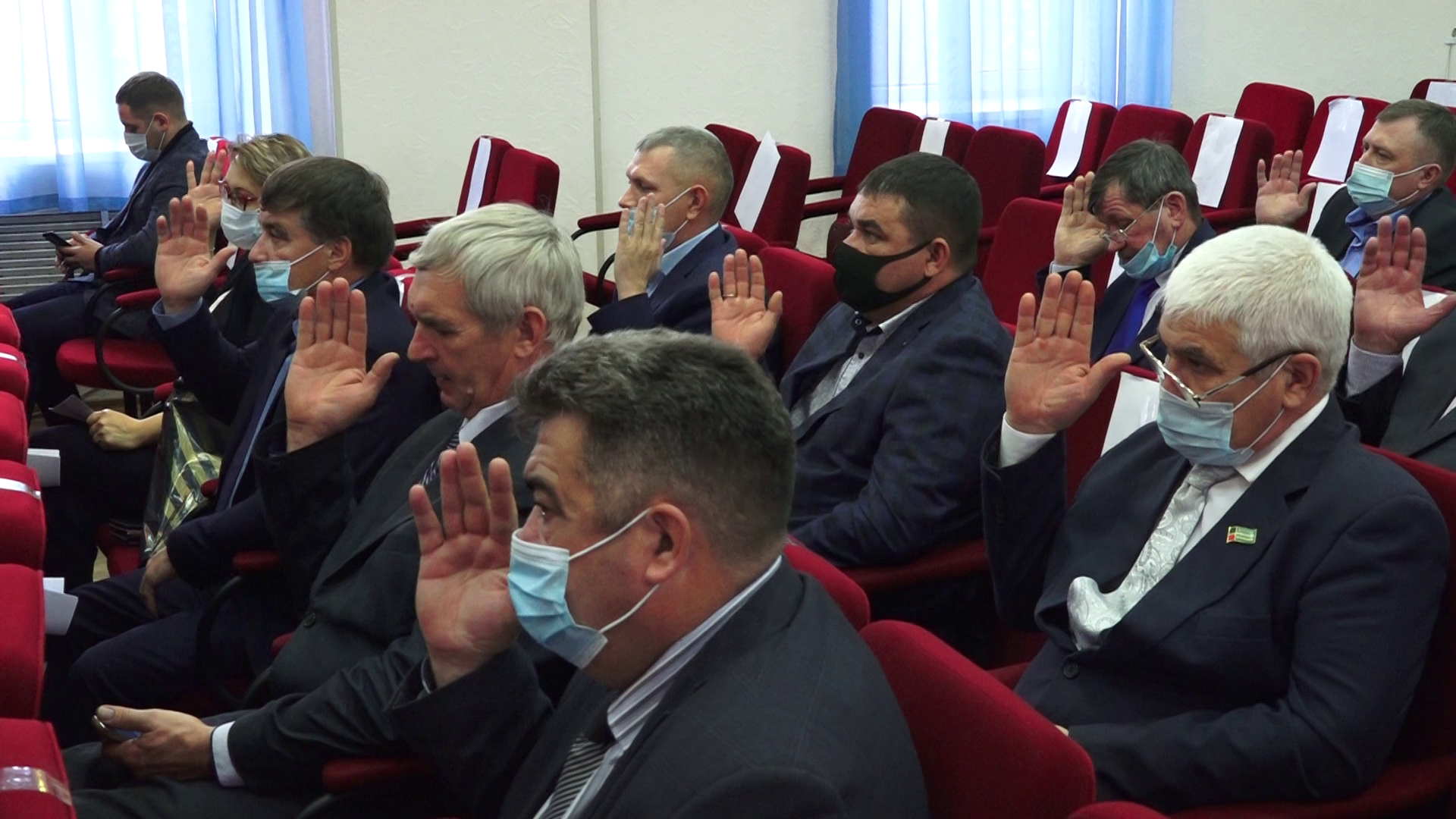 Состоялась очередная сессия Советов Нурлатского муниципального района&nbsp; и города Нурлат&nbsp;