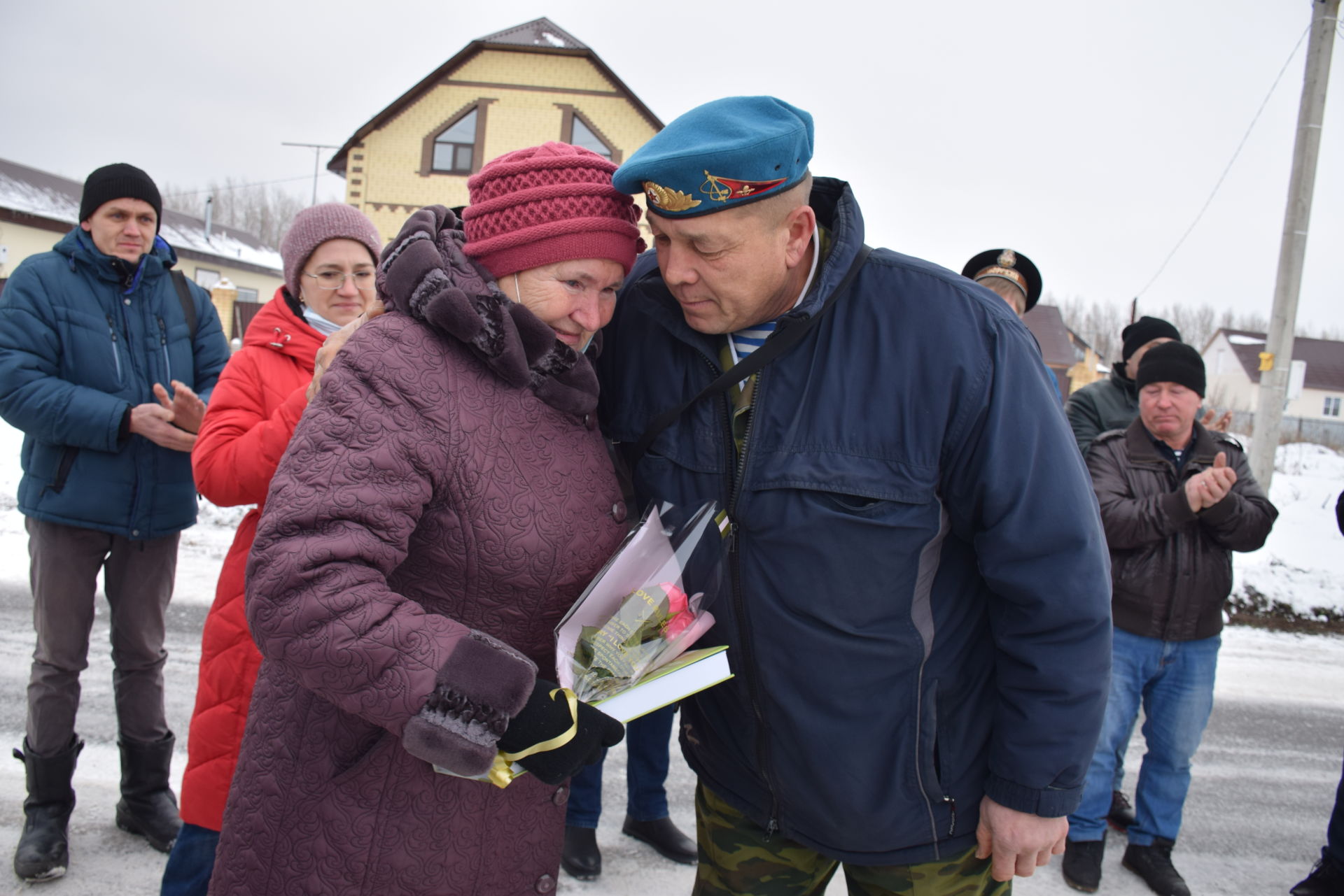 В День морской пехоты на улице Виссарионова города Нурлат установили памятную стелу