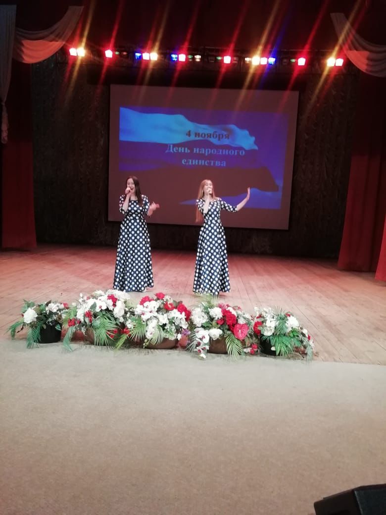 Артисты района подарили нурлатцам праздничный концерт онлайн