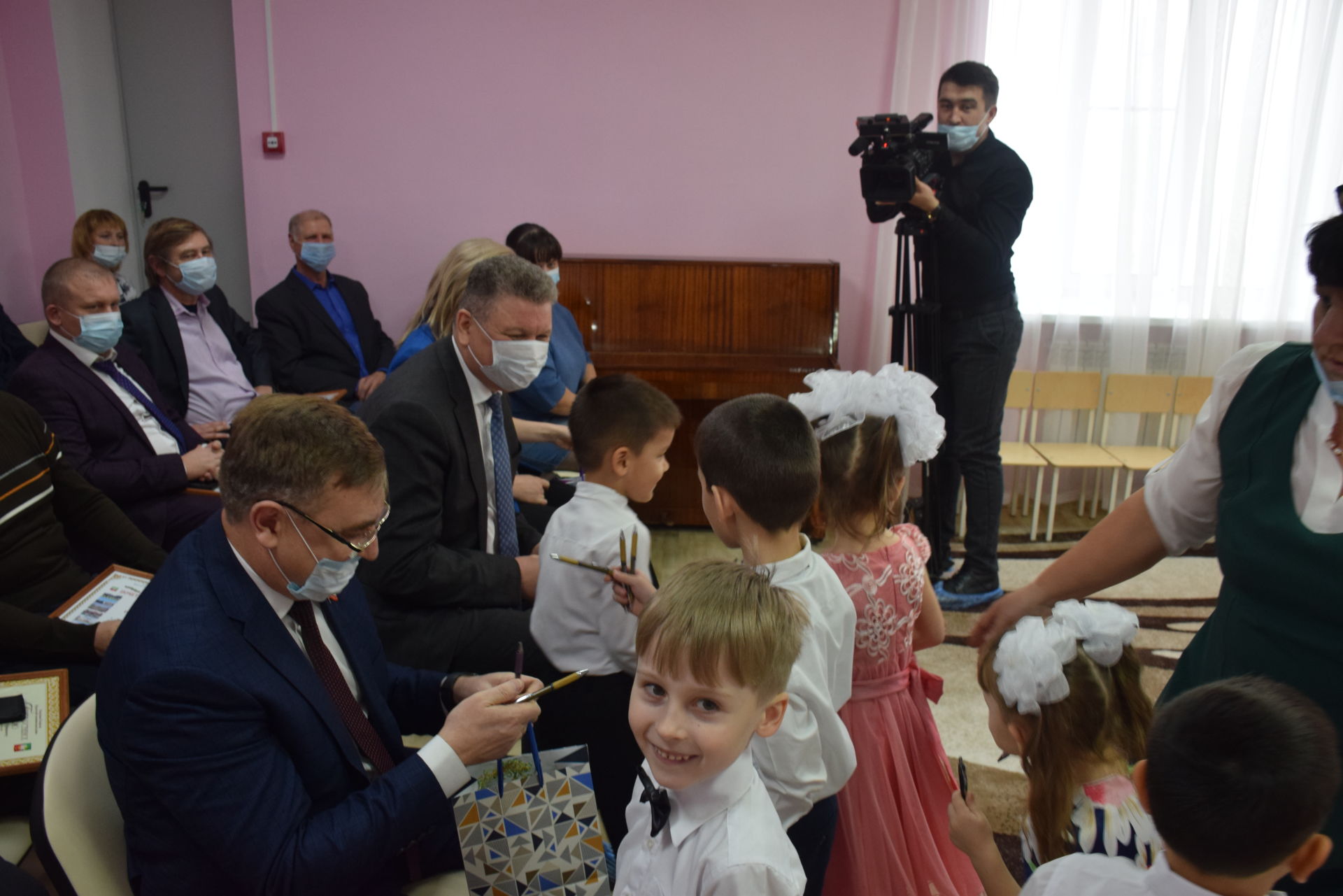 В Нурлате после капремонта торжественно открыли детский сад «Ивушка»