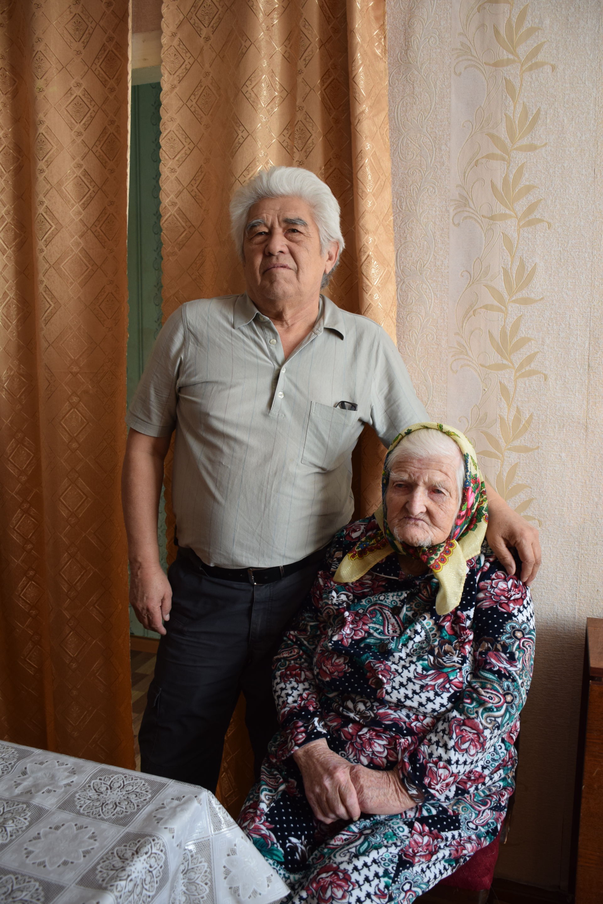 Нурлатская долгожительница принимала теплые поздравления с 95-летием