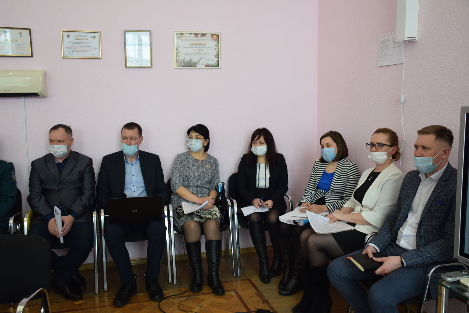 Гости из Казани ознакомились с деятельностью субъектов малого и среднего предпринимательства Нурлатского района