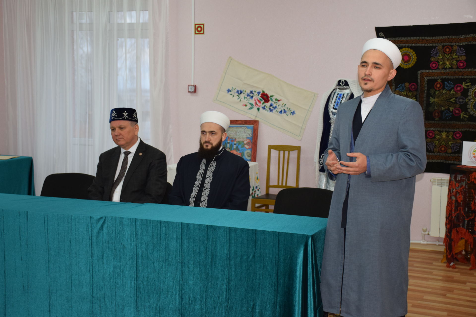 Глава Нурлатского района провел благотворительный ифтар