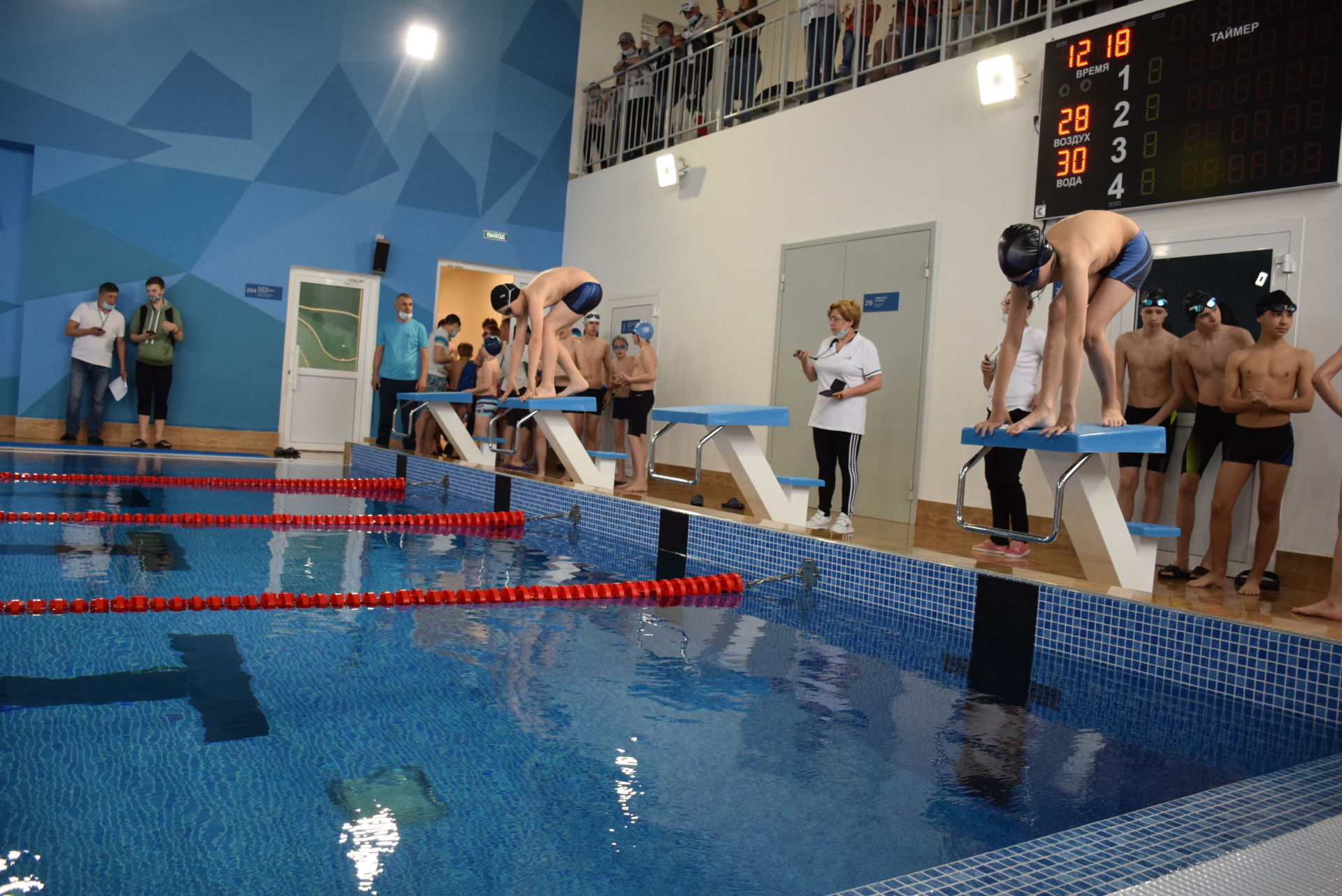 В командной эстафете по плаванию на призы «Татарстан-новый век» нурлатцы стали первыми