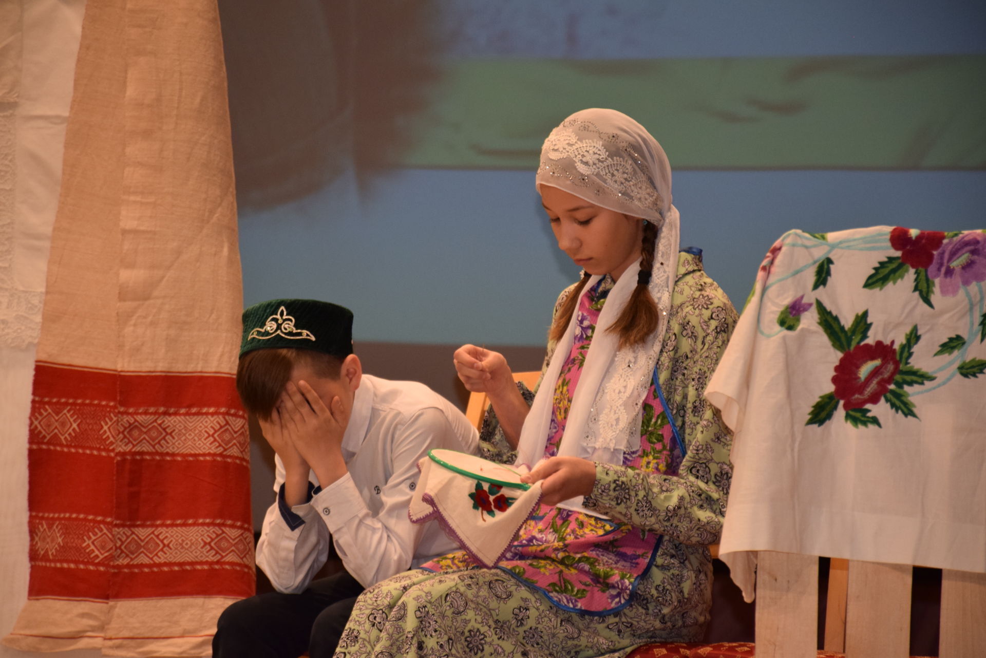 Празднование 135-летия Габдуллы Тукая и Дня родного языка продолжилось во Дворце культуры Нурлата