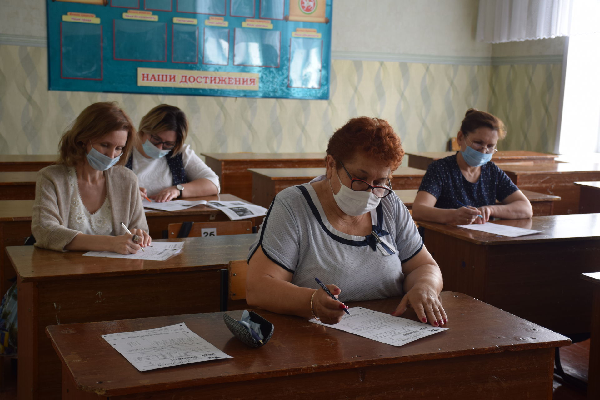 Глава Нурлатского района Алмаз Ахметшин принял участие в акции «Диктант Победы»