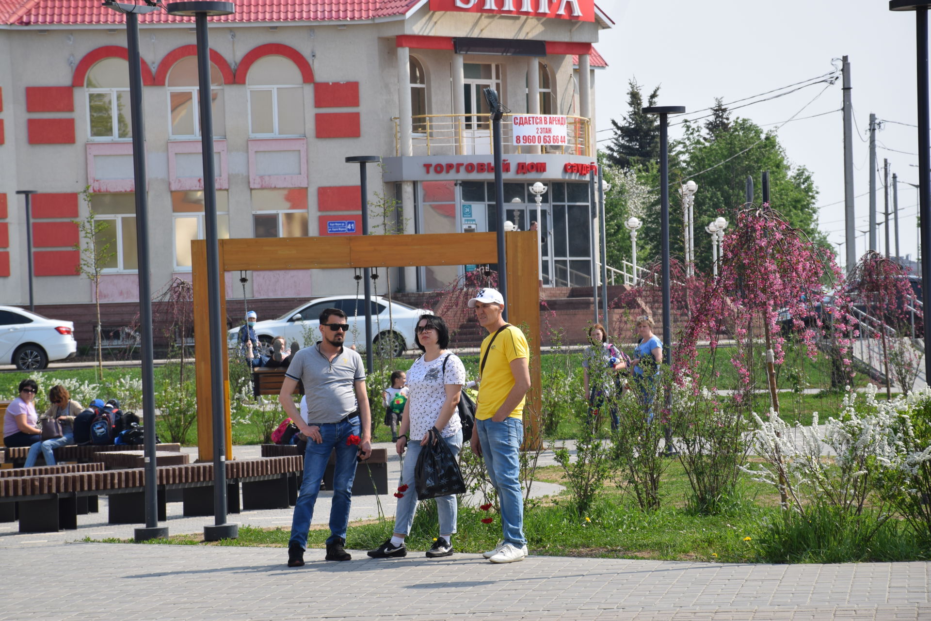 Нурлатцы почтили память погибших в Казани