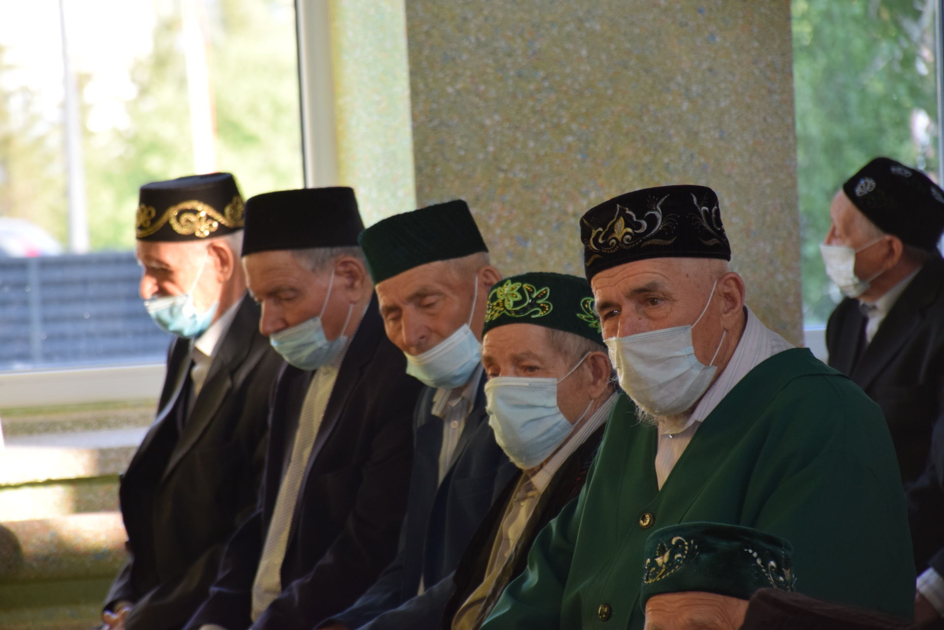 Во всех мечетях Нурлатского района прошло праздничное богослужение