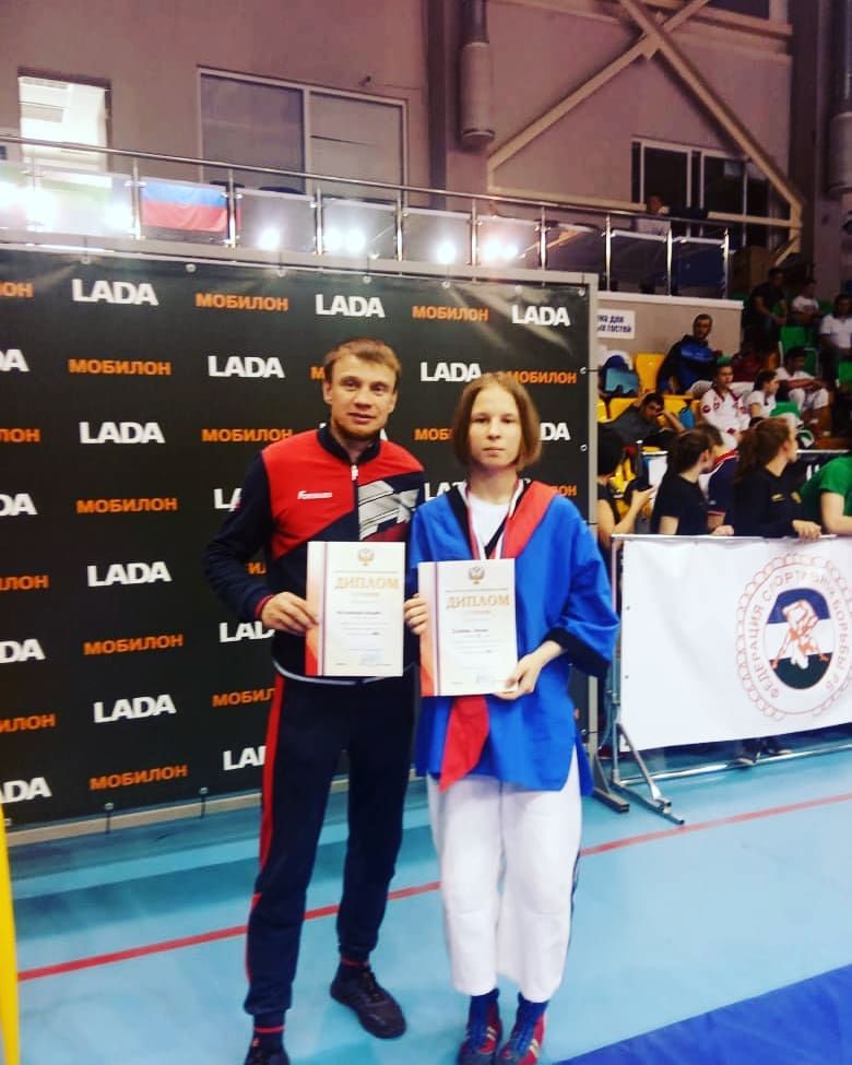 Воспитанница спортивной школы Илона Ерхова завоевала путевку в Первенство мира
