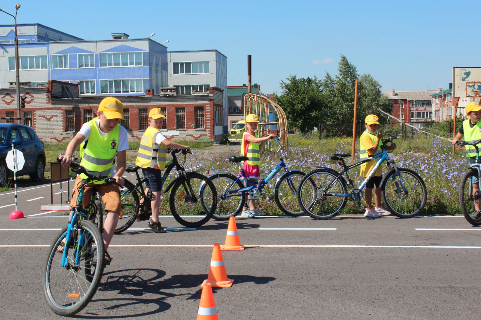 В Нурлате прошли соревнования среди юных велосипедистов