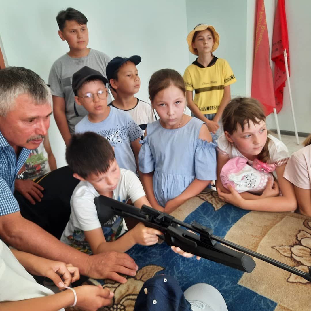 Нурлатские форпостовцы посетили со школьниками музей Боевой Славы