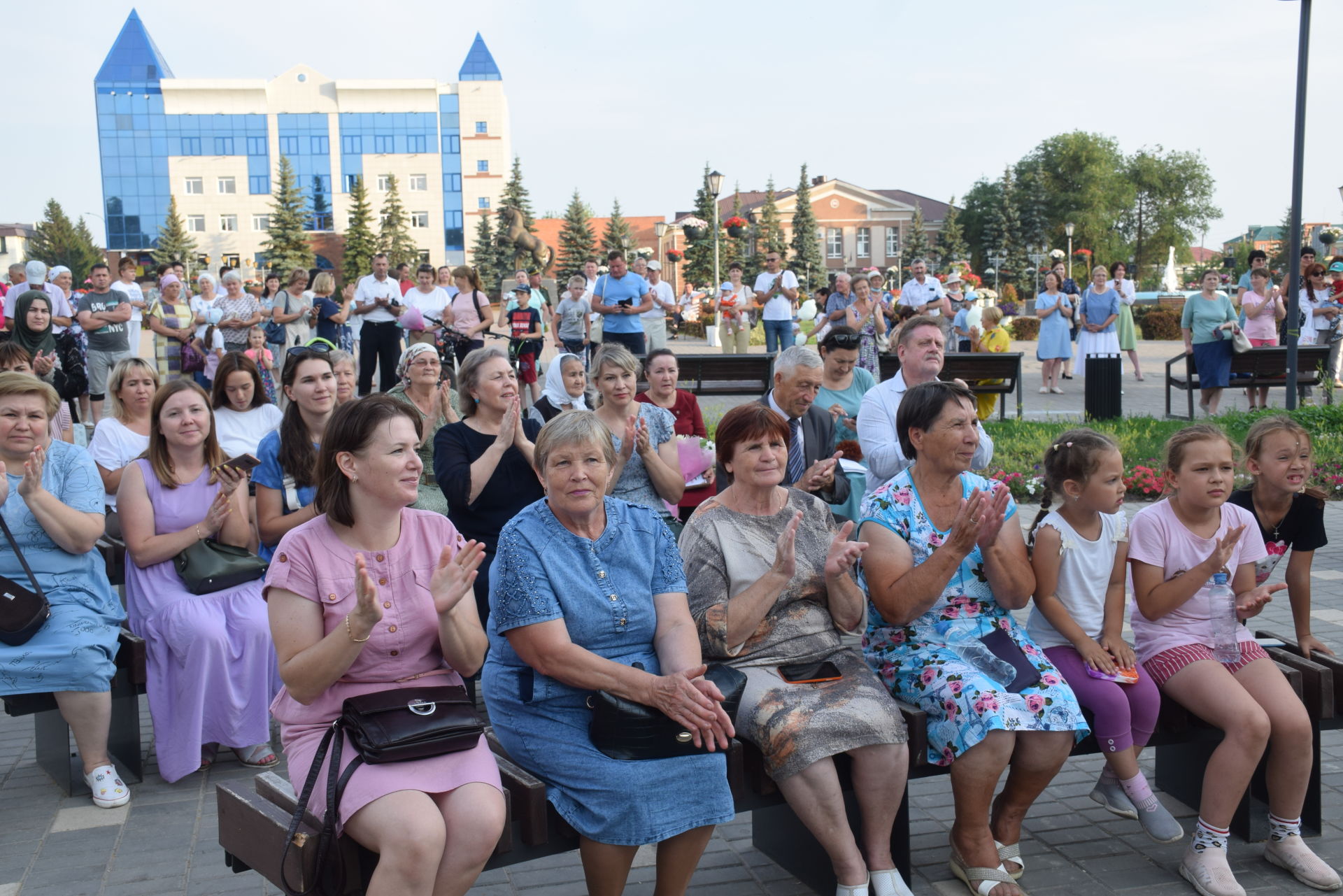 В Нурлате торжественно чествовали медицинских работников