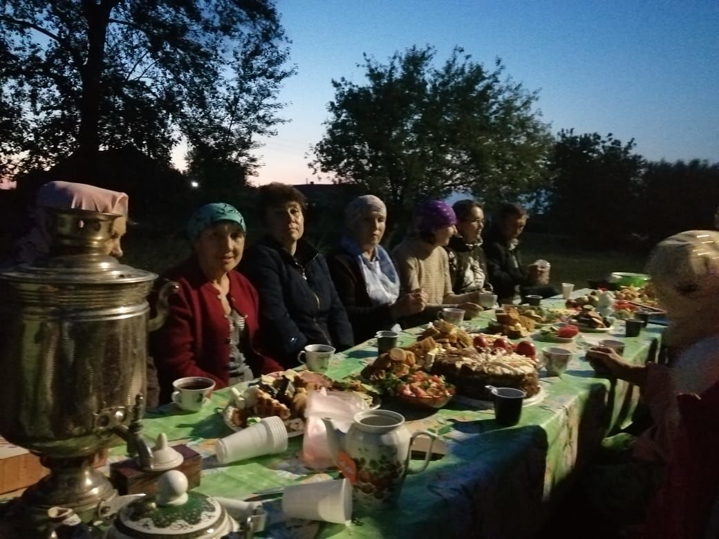 В селе Бикулово Нурлатского района возродили традицию посиделок у ворот