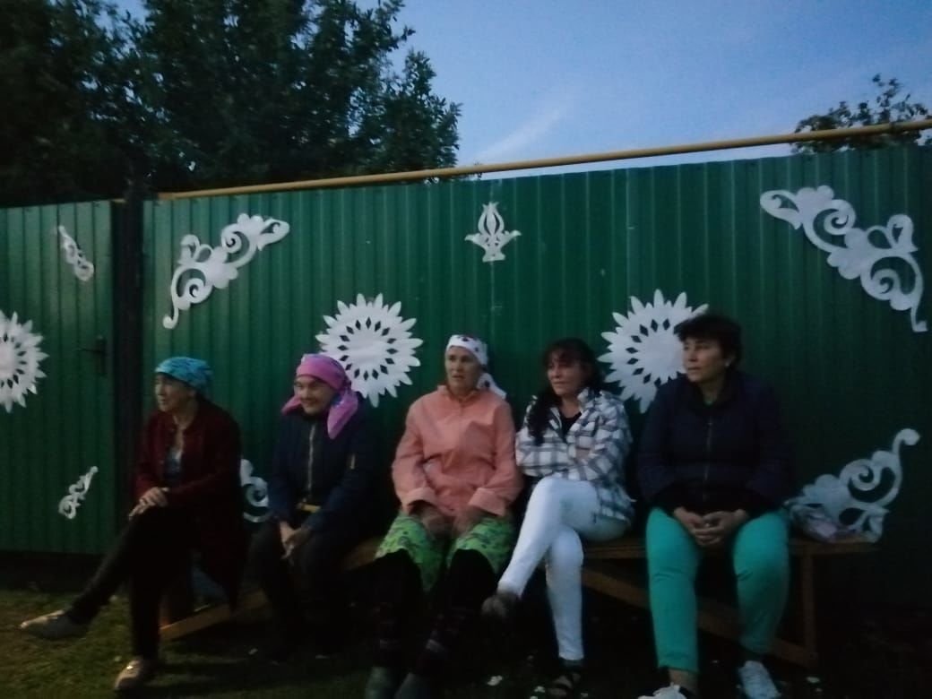 В селе Бикулово Нурлатского района возродили традицию посиделок у ворот