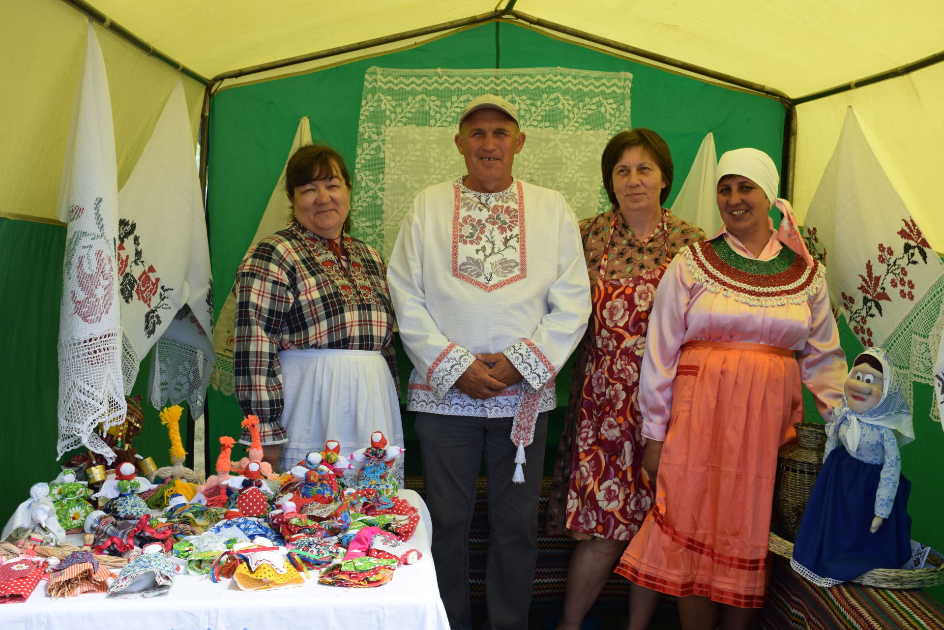 Валентина Максимова из Сосновки заняла призовые места сразу в трех конкурсах Уява