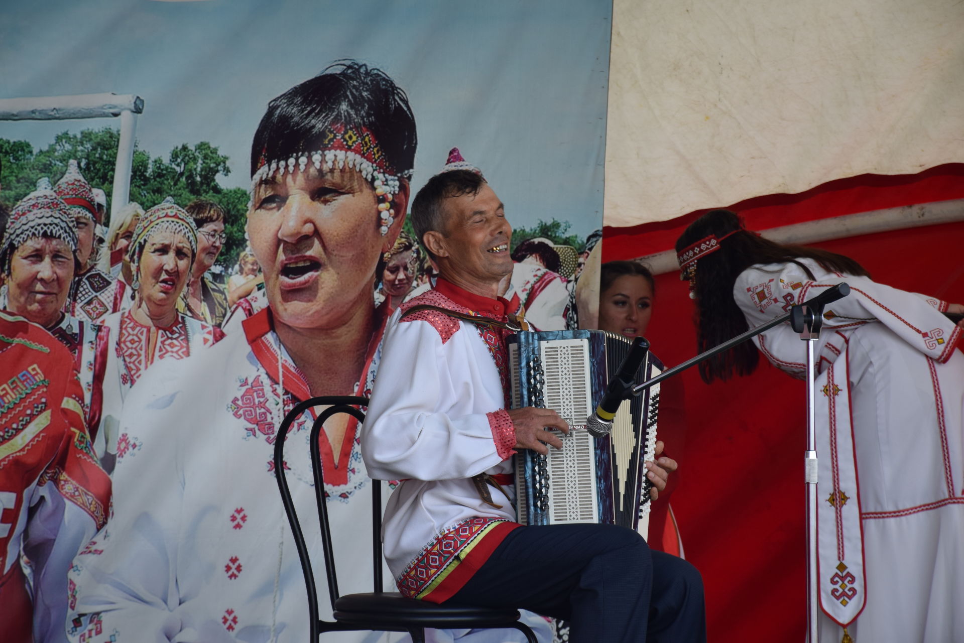 Валентина Максимова из Сосновки заняла призовые места сразу в трех конкурсах Уява