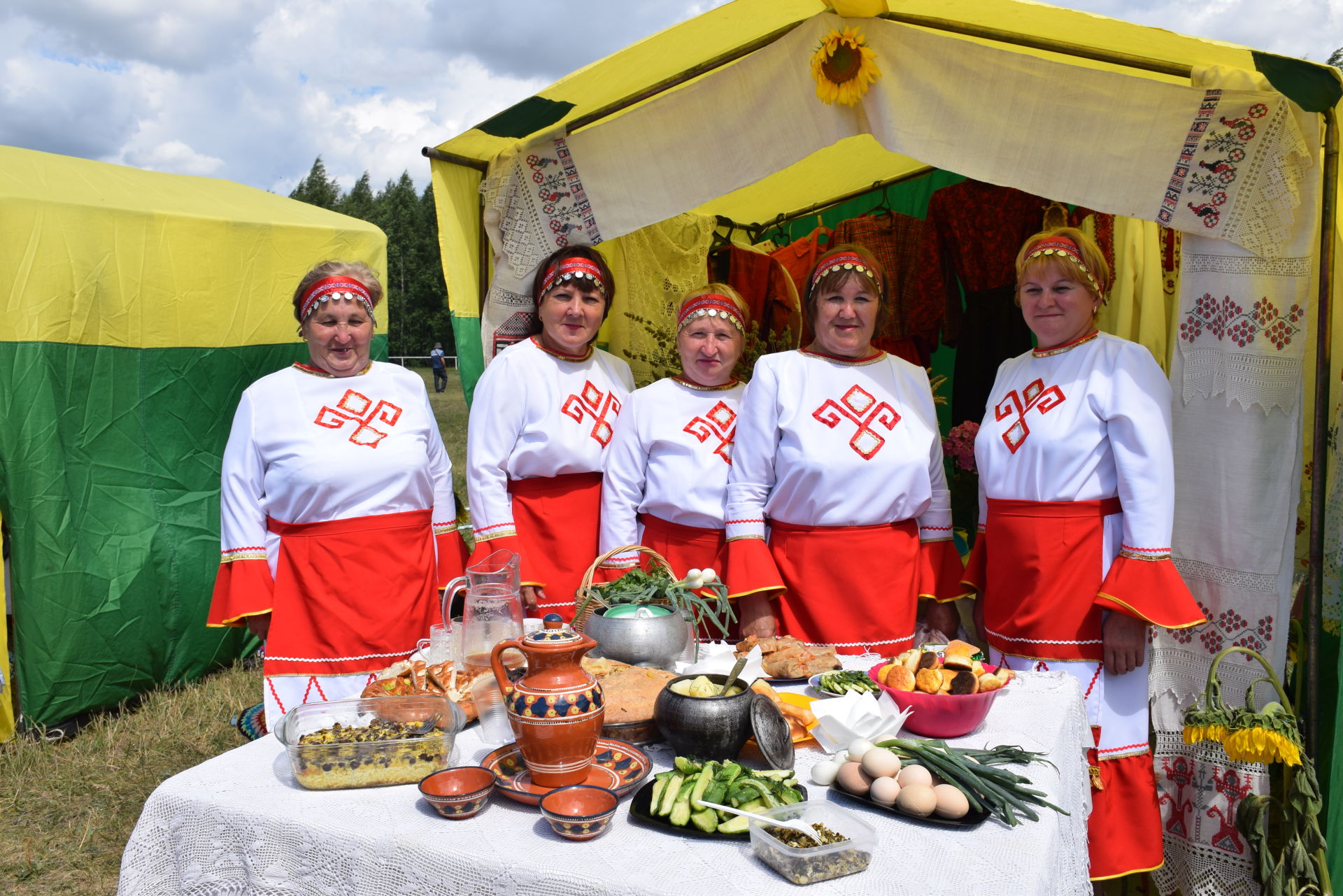 Валентина Максимова из Сосновки заняла призовые места сразу в трех конкурсах Уява