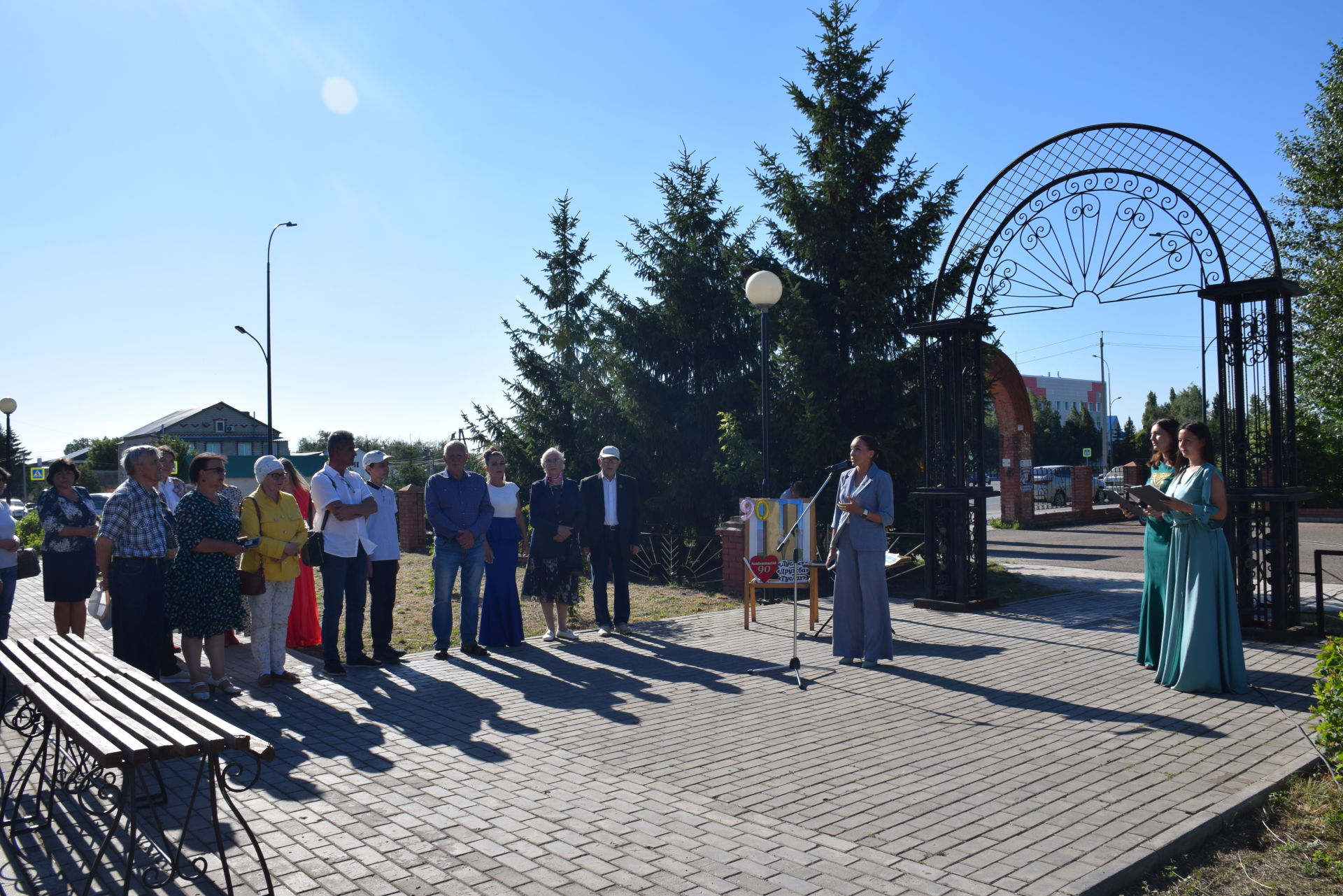 В Нурлате заложили основу стелы журналистам всех времен