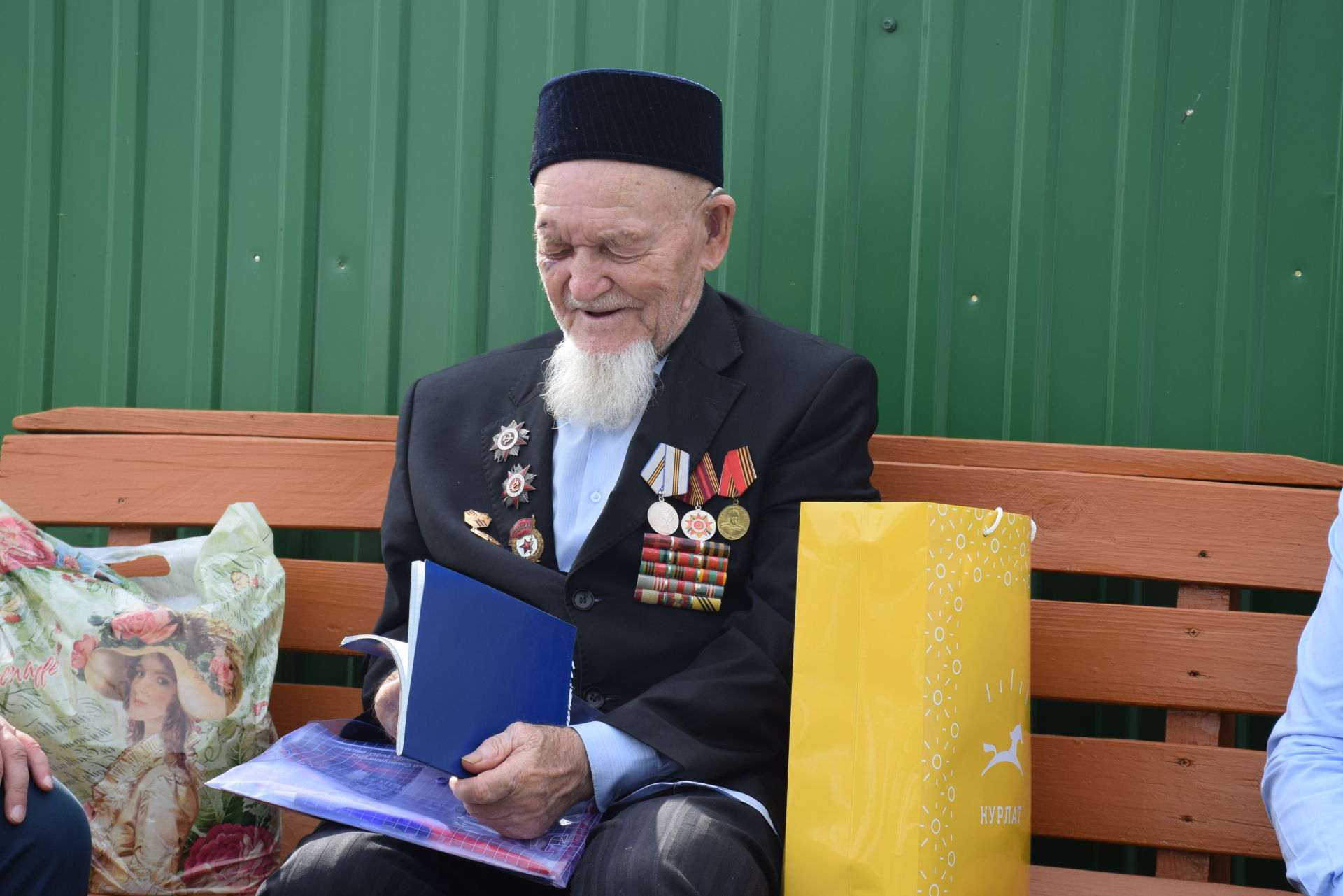 Участника войны из Нурлатского района Каима Самигуллина поздравили с 78-ой годовщиной окончания Курской битвы