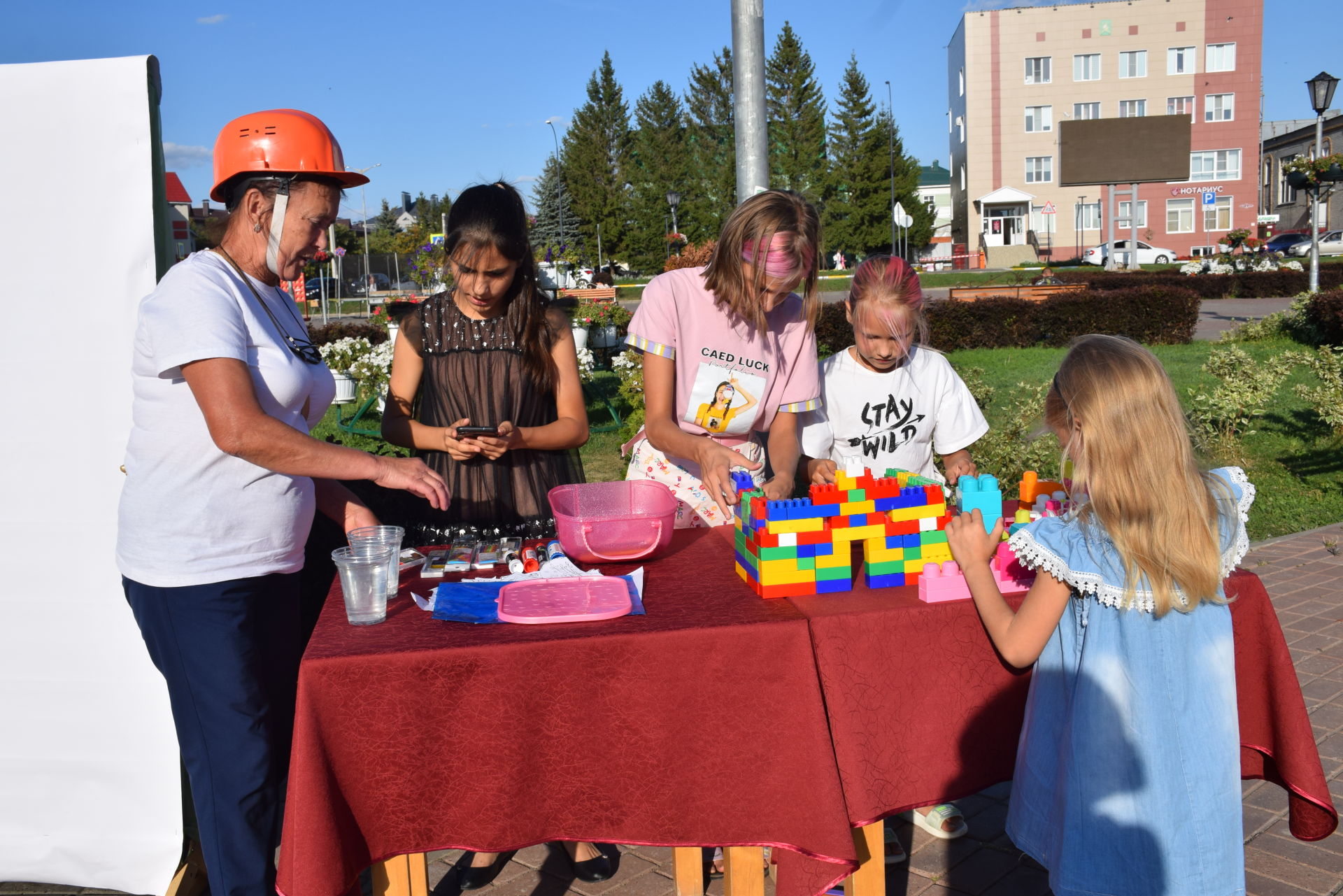 В Нурлате прошло торжественное мероприятие по случаю Дня строителя