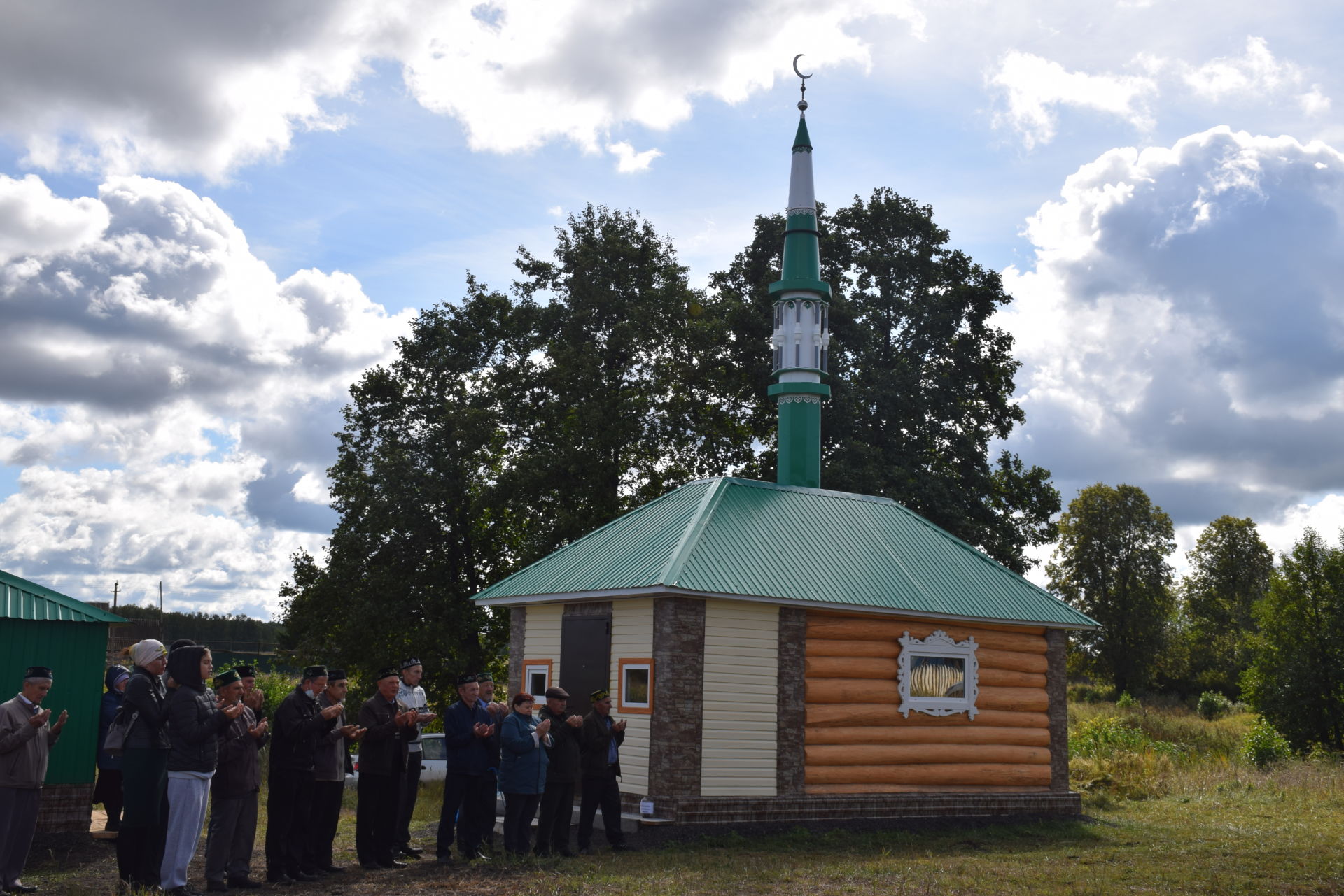 Жители Нариманова отпраздновали открытие новой мечети