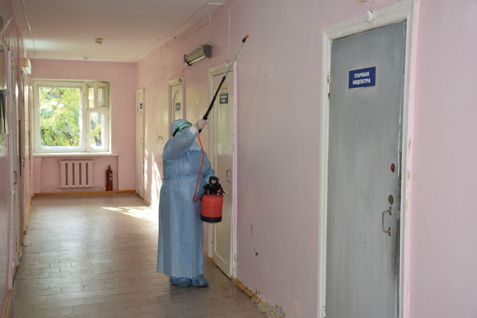 Нурлатские журналисты общались с пациентами в «красной зоне»