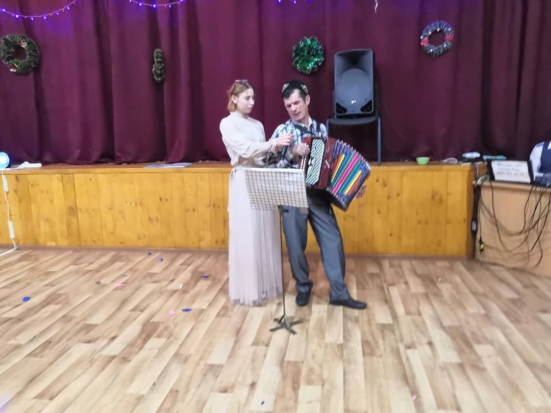 Жители села Бурметьево активно участвуют в новогодних мероприятиях