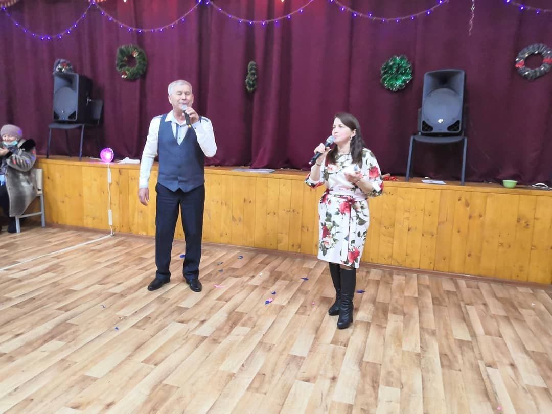 Жители села Бурметьево активно участвуют в новогодних мероприятиях