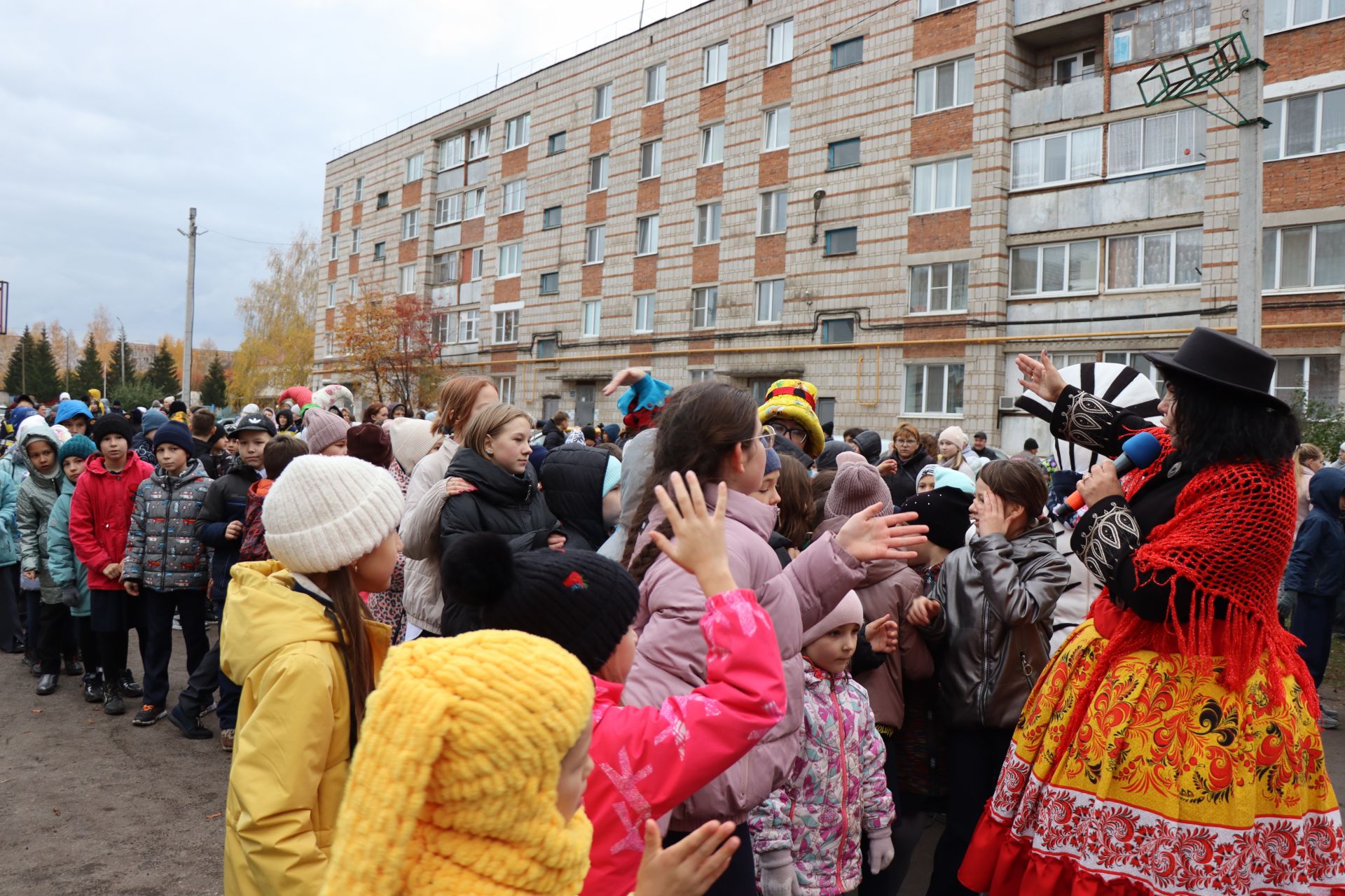 В Нурлате праздник пришел в еще один дружный двор