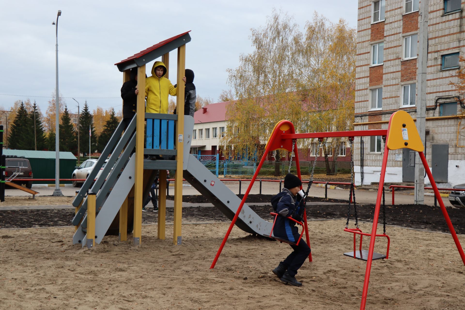 В Нурлате праздник пришел в еще один дружный двор