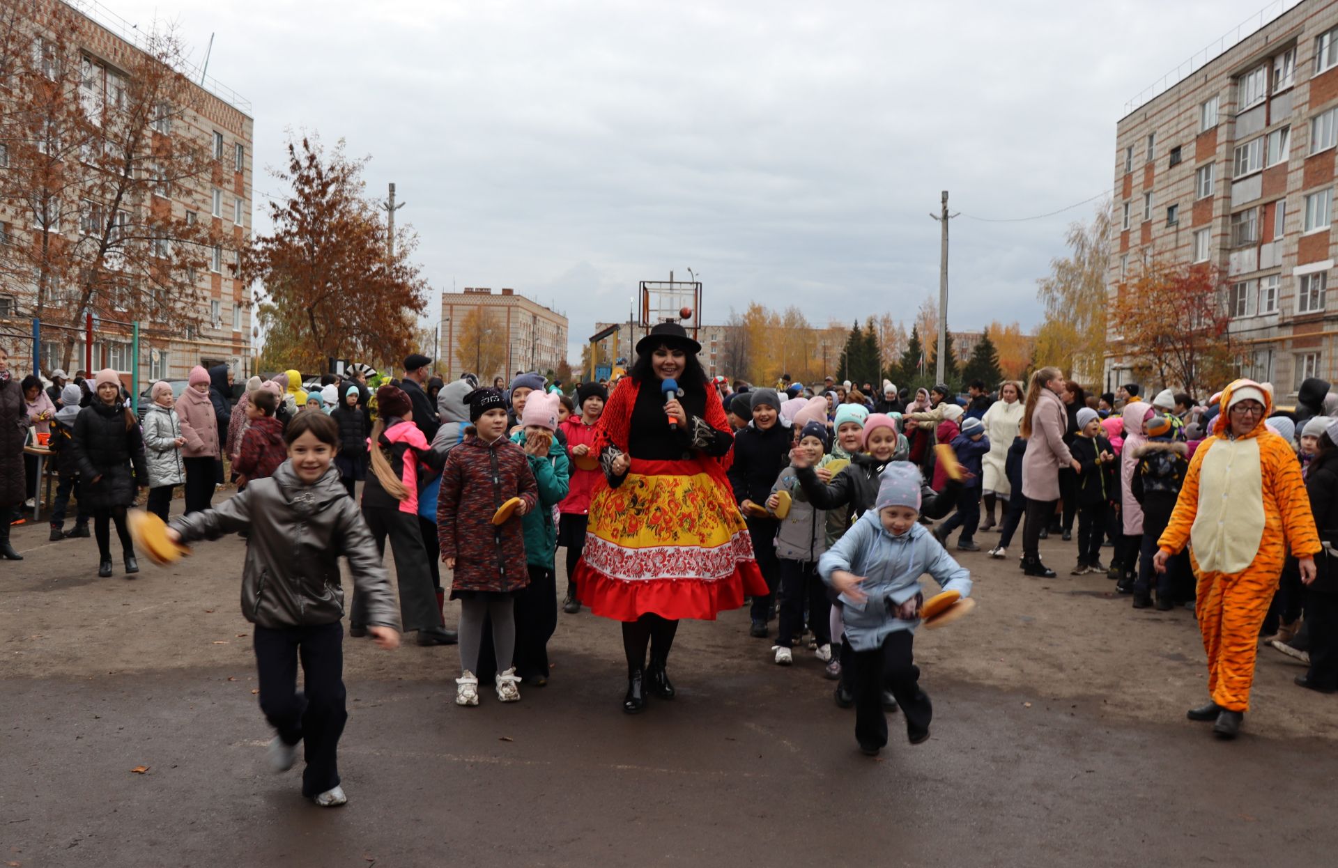 В Нурлате праздник пришел в еще один дружный двор