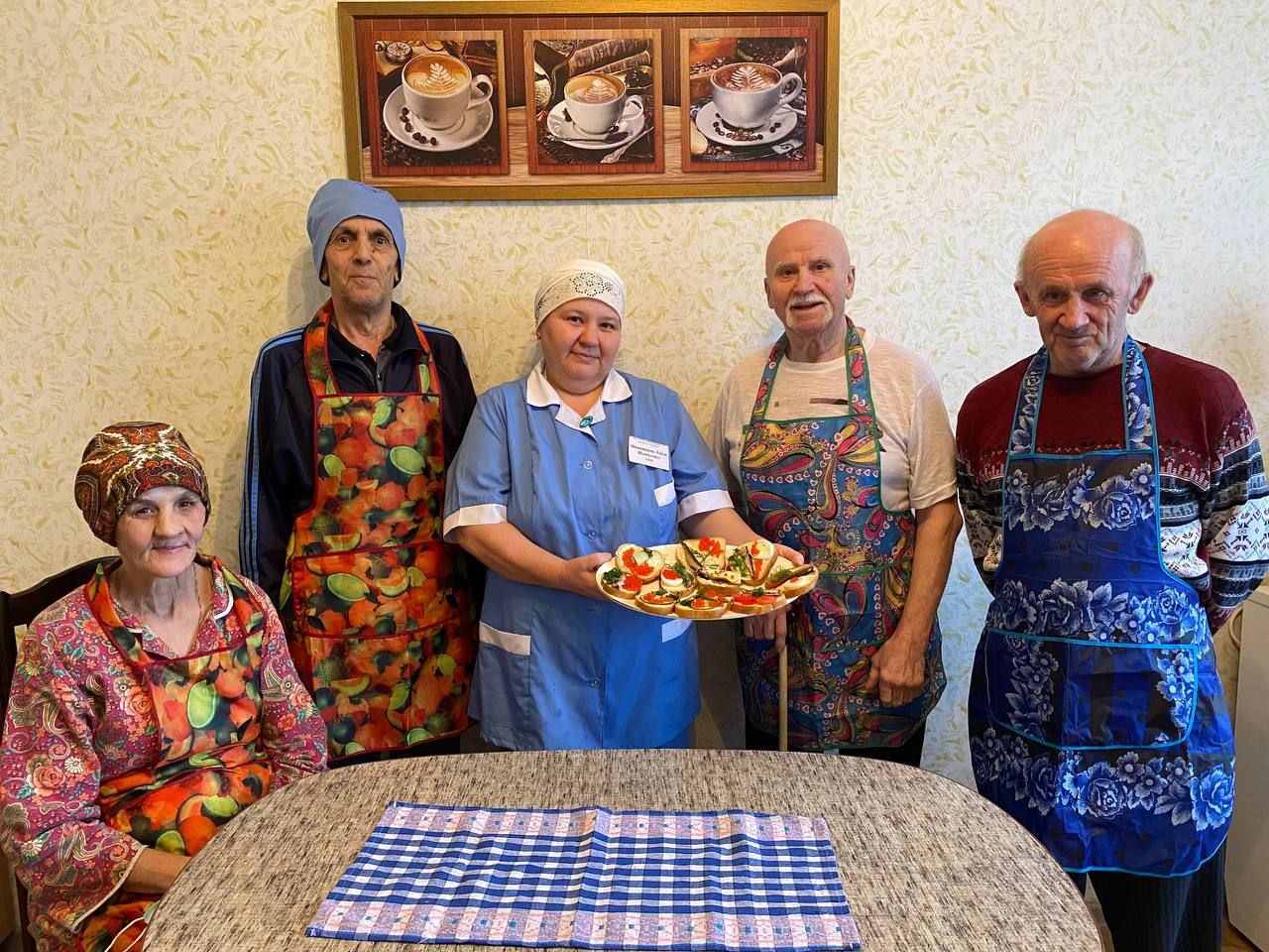 В Нурлатском дом-интернате для престарелых и инвалидов прошел «Кулинарный поединок»