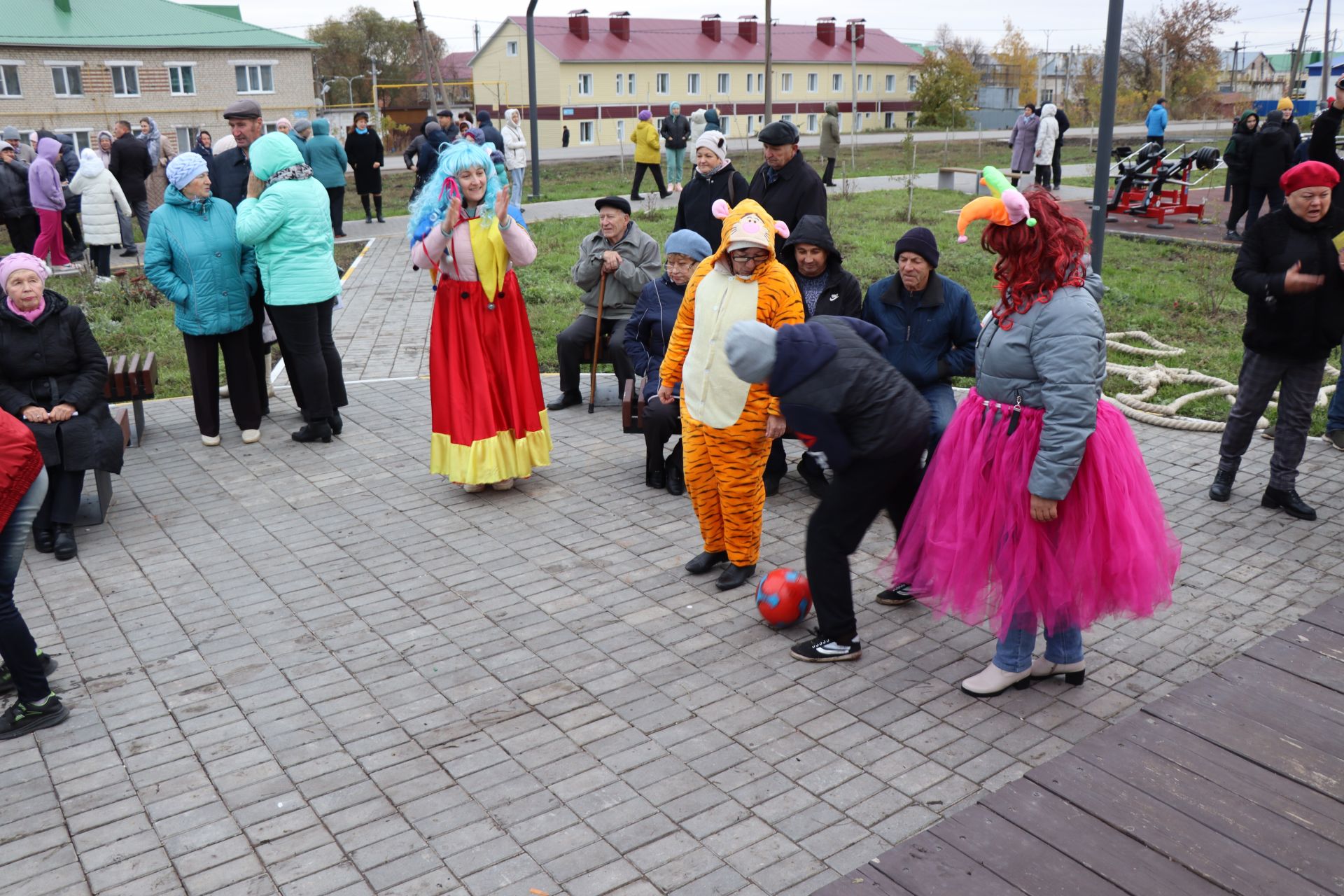 В Нурлате праздник пришел на улицу Куйбышева