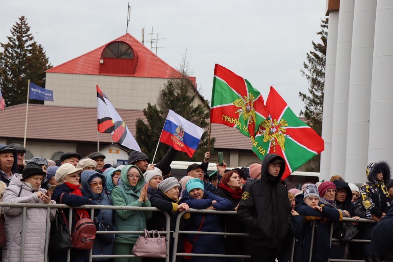 В Нурлате торжественно проводили мобилизованных земляков